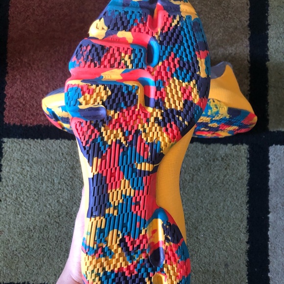 Kids KD’s - Picture 3 of 4